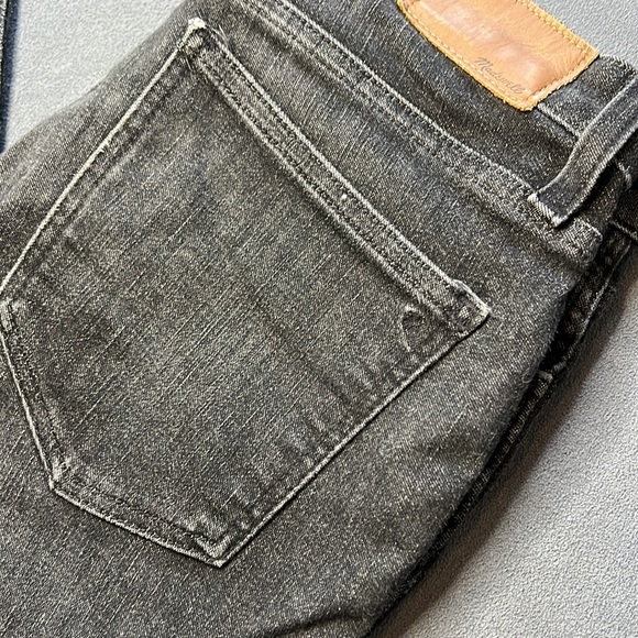 EUC Madewell 10 inch high rise skinny jeans size 26 tall - Picture 2 of 9